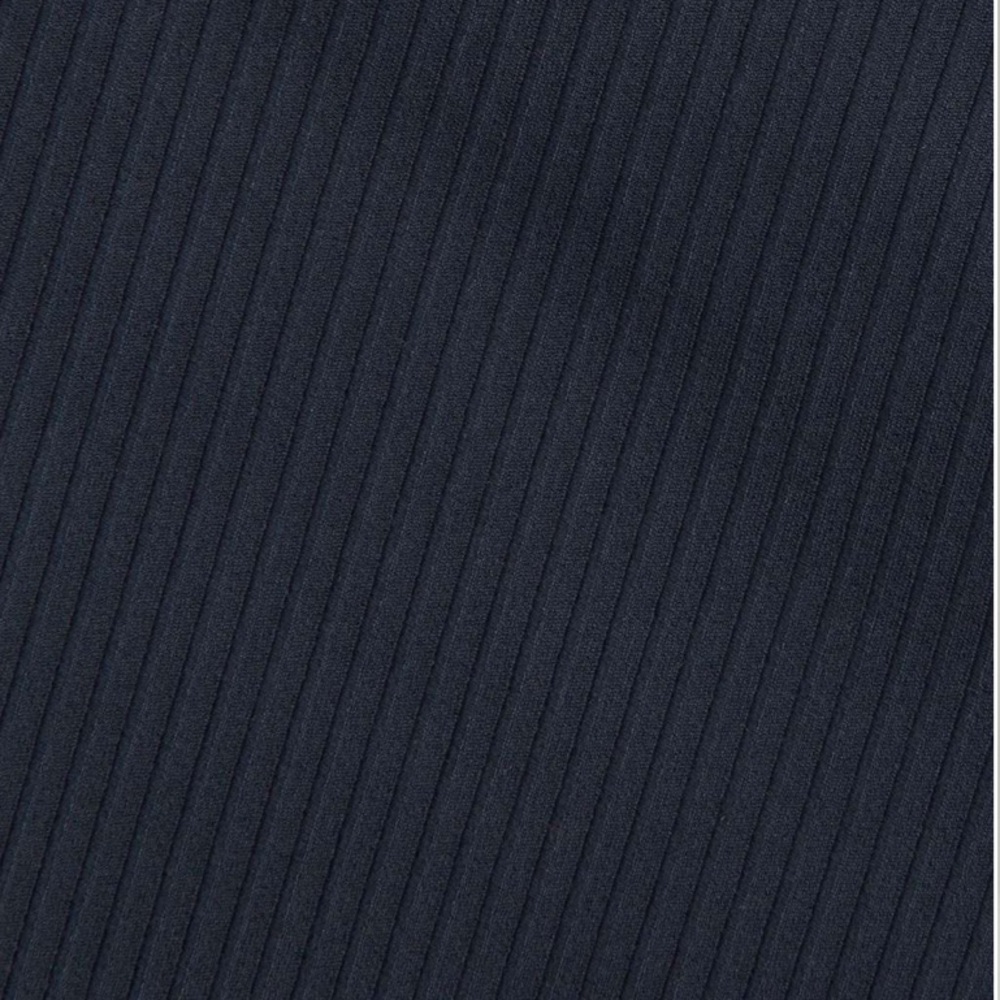 Lululemon Align Ribbed High-Rise Pant 25"
True Navy - Picture 2 of 9